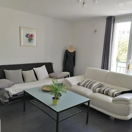 Tres Bel T2 Rénove